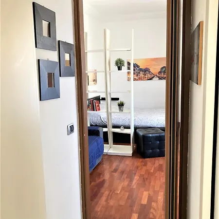 Apartamento Attico Di Charme, Terrazzo Di 25 Mq Milán