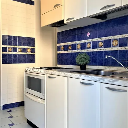 Attico Di Charme, Terrazzo Di 25 Mq *